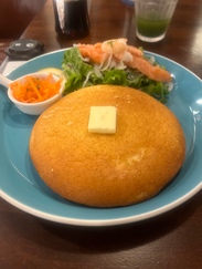 某キャスト