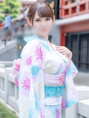 香月　麻友