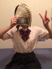 ななみ
